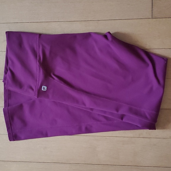 Define PowerHold High-Waisted 7/8 size XS Burgundy Colour - Picture 3 of 10